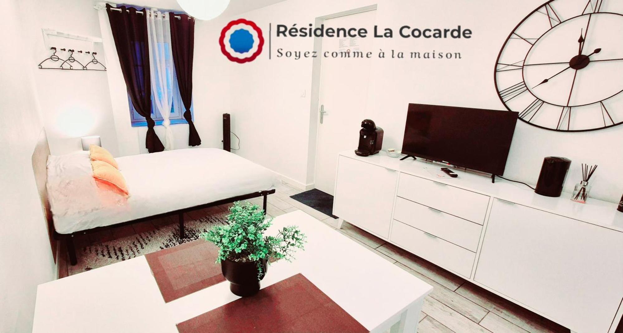 Residence La Cocarde, Suites Type Appartements Bourges Luaran gambar